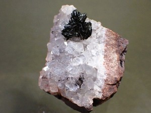 Hematite var. Specularite on Quartz
